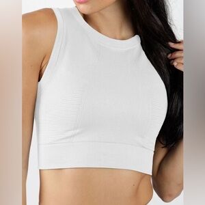 90 degrees by‎ reflex top